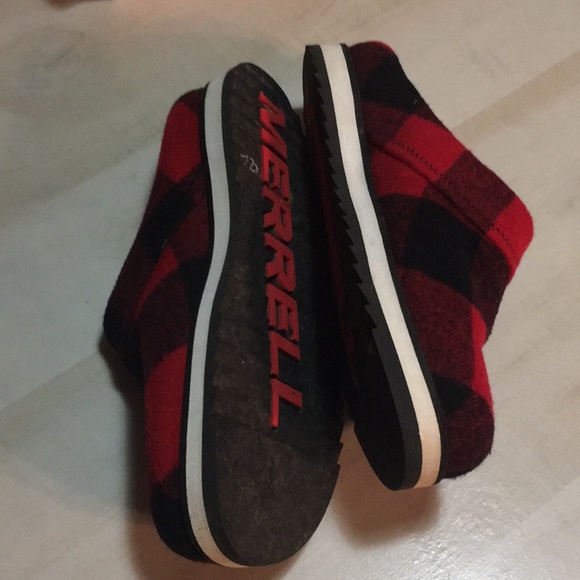 Merrell inside/outside clog slip on like new - Picture 3 of 6